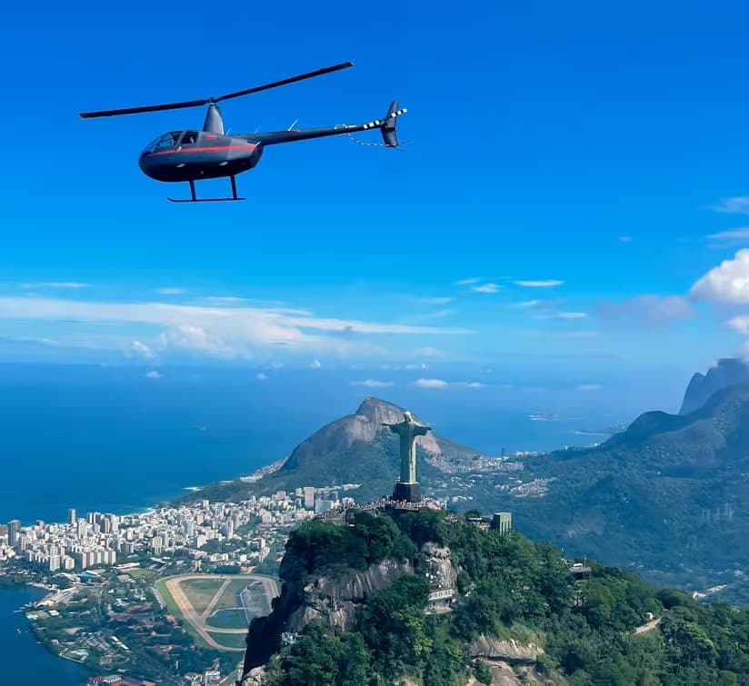 Voo de Helicóptero Portas Abertas